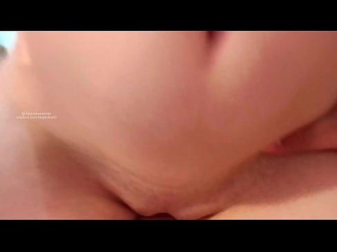 ❤️ माझ्या बहिणीच्या खोलीत झोपलो होतो आणि मला जाग आली ️❌  अश्लील mr.shufflesex.ru ❤